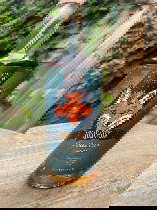 Old Fox Spiced Rum - Image 2