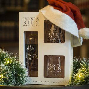 Fox's Kiln Gift Set: Sour Raspberry Vodka 